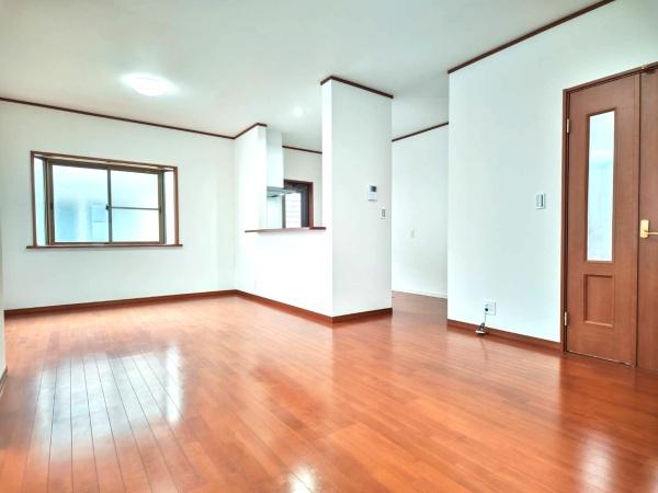 緑区三保町　戸建