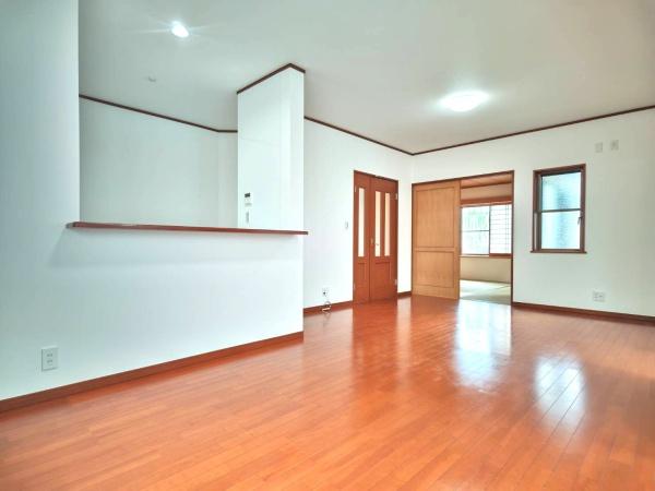 緑区三保町　戸建