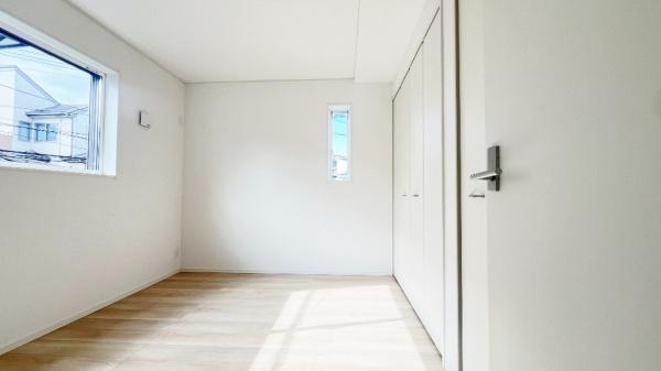 旭区市沢町　全２棟１号棟