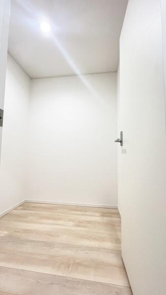 旭区市沢町　全２棟１号棟