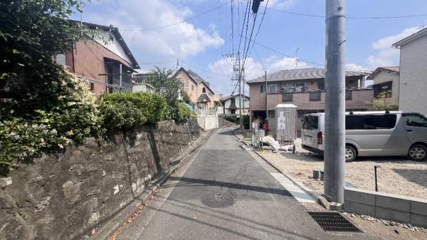 旭区市沢町　全２棟１号棟