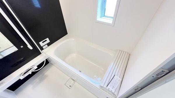 旭区市沢町　全２棟２号棟