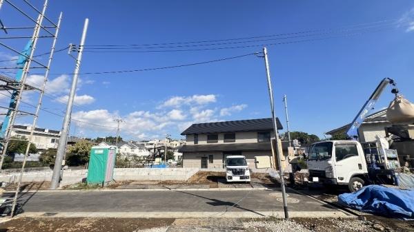 横浜市青葉区大場町の新築一戸建