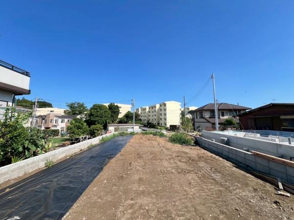 瀬谷区二ツ橋町　全４区画２号棟