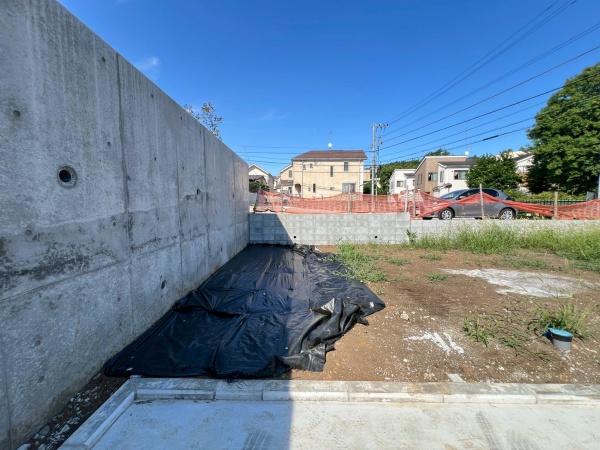瀬谷区二ツ橋町　全４区画３号棟