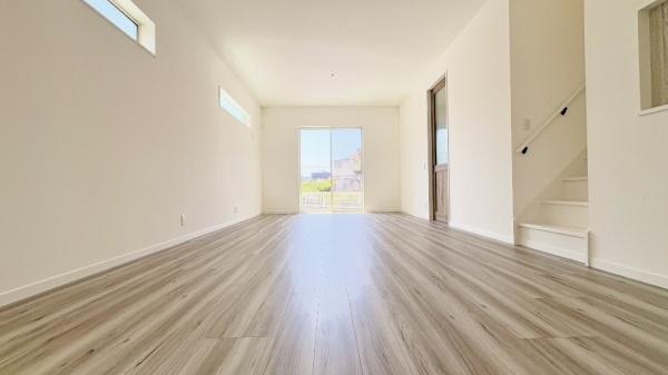 横須賀市舟倉２丁目の新築一戸建