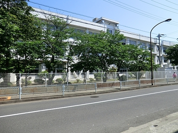 横須賀市舟倉２丁目の新築一戸建(横須賀市立久里浜中学校)
