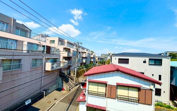 横浜市西区境之谷の中古一戸建て
