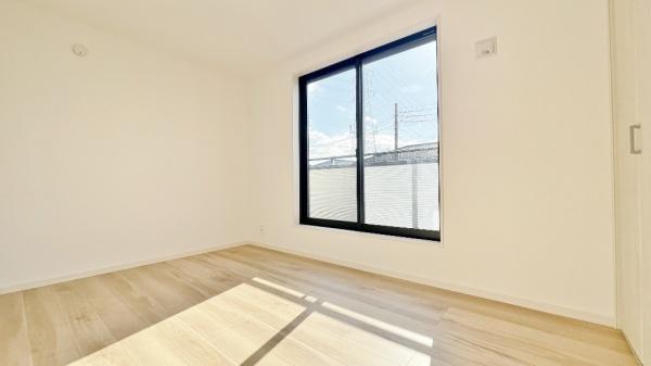 戸塚区矢部町　全2棟2号棟