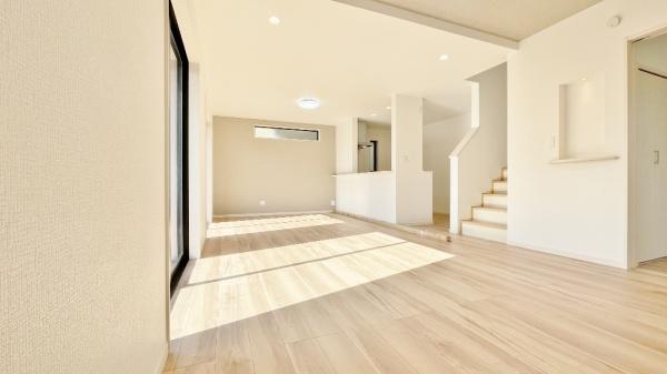 戸塚区矢部町　全2棟2号棟