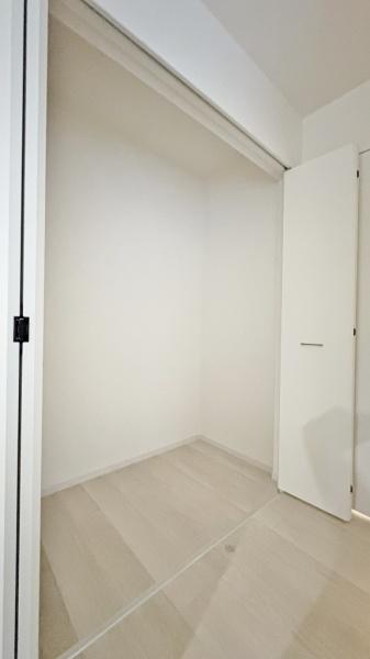 栄区長沼町(収納)