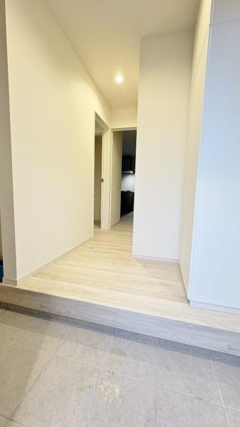 栄区長沼町(玄関)