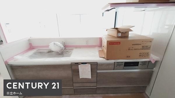 港南区日限山1丁目　全3棟2号棟