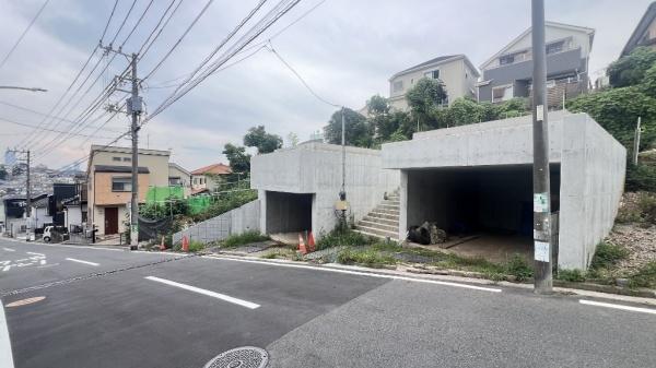 磯子区岡村2丁目　全2棟3号棟
