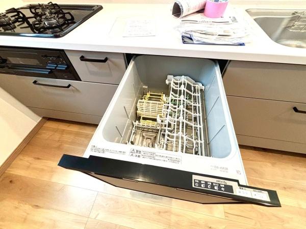 栄区桂町　全３棟３号棟