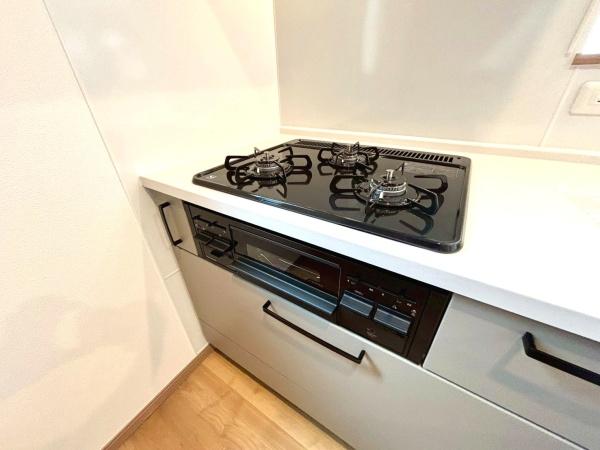 栄区桂町　全３棟３号棟