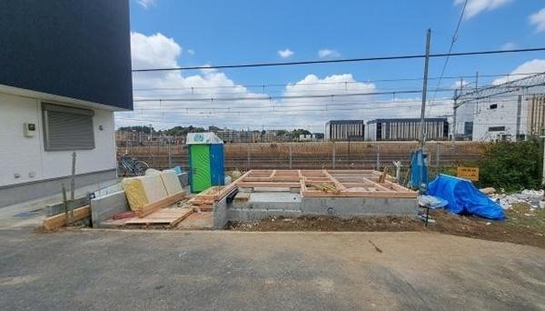 戸塚区上倉田町　全１棟