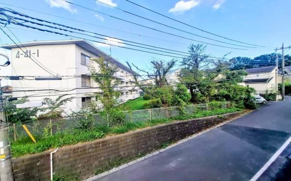町田市鶴川４丁目　全３棟２号棟