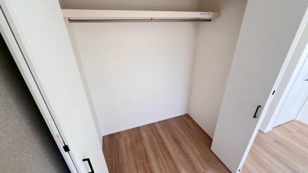 栄区上郷町　全２棟A号棟