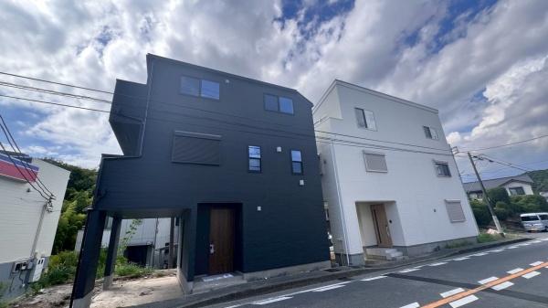 栄区上郷町　全２棟B号棟