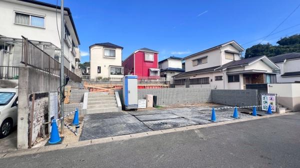 栄区長倉町