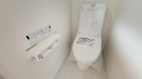 港南区笹下6丁目　全4棟2号棟