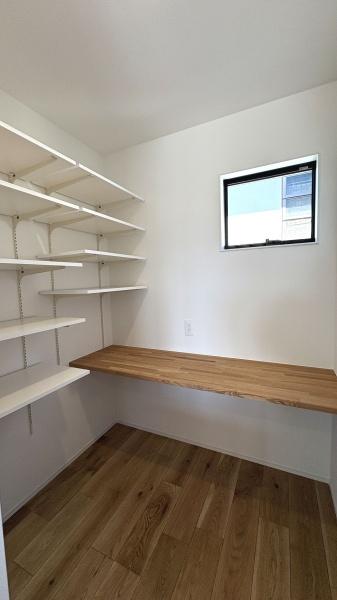 鎌倉市津　全２棟２号棟