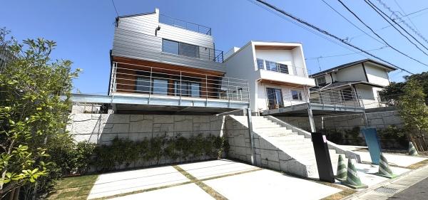 鎌倉市津　全２棟２号棟