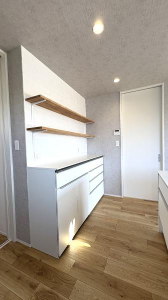 鎌倉市津　全２棟２号棟