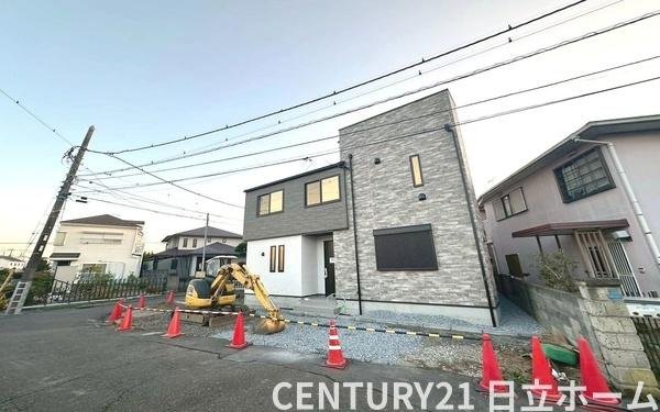 金沢区六浦５丁目　全１棟