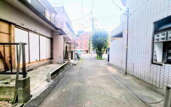 横浜市西区藤棚町２丁目の土地