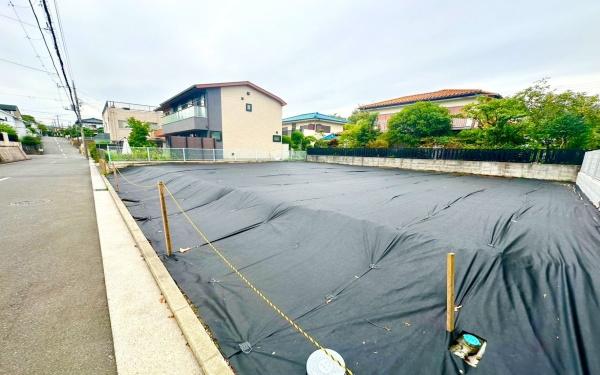 金沢区富岡西５丁目