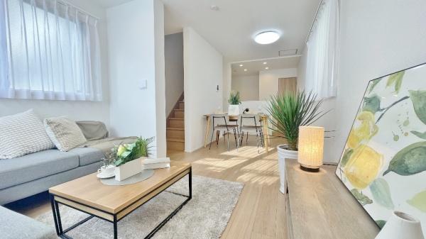 川崎市中原区宮内１丁目の中古一戸建