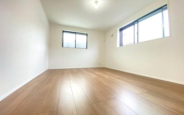 瀬谷区瀬谷5丁目 全3棟1号棟(子供部屋)