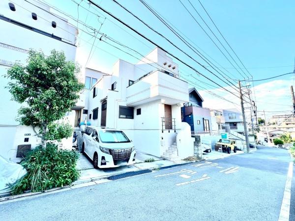 鶴見区東寺尾３丁目　戸建