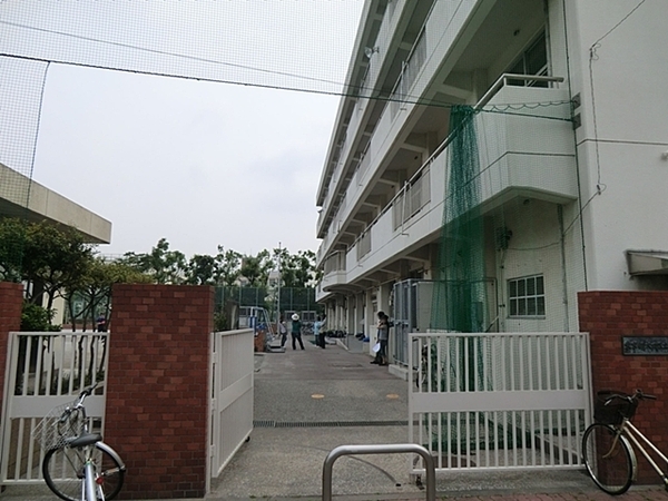 大田区仲六郷3丁目 1号棟(大田区立南六郷小学校)
