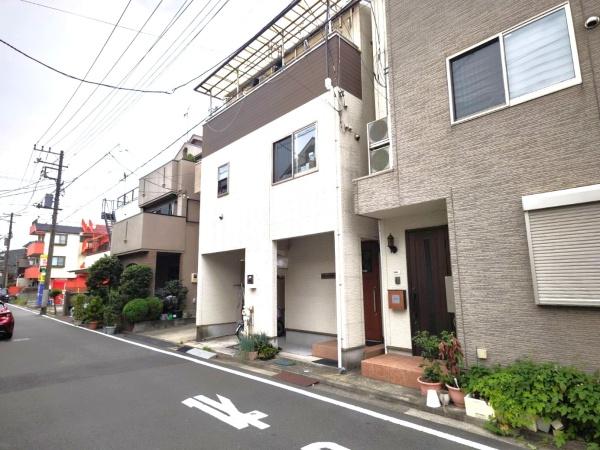 横浜市鶴見区仲通2丁目の中古一戸建て(その他現地)