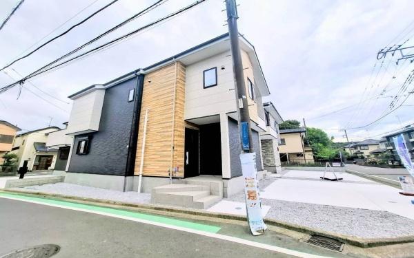 瀬谷区下瀬谷３丁目　全３棟２号棟
