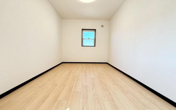 横浜市港南区上永谷6丁目の中古一戸建て(洋室)