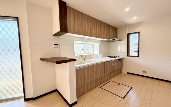 横浜市港南区上永谷6丁目の中古一戸建て(キッチン)