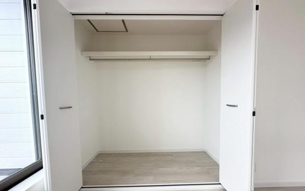 横浜市磯子区杉田2丁目の中古一戸建て(収納)