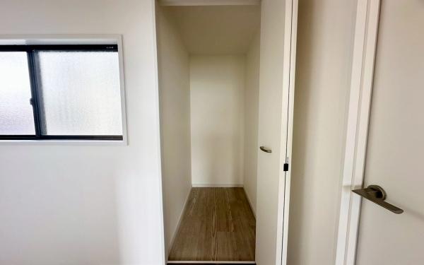 横浜市磯子区杉田2丁目の中古一戸建て(収納)