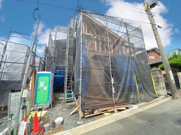 横浜市神奈川区三枚町の新築一戸建