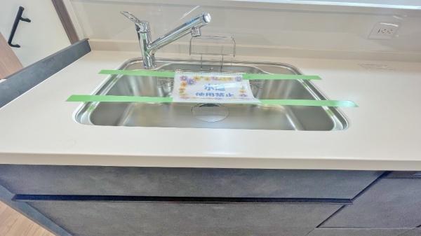 緑区北八朔町 全1棟(キッチン)