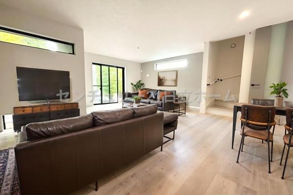 栄区上之町　全１棟