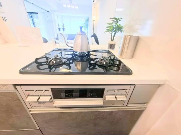 野毛山公園三和プラザ(キッチン)