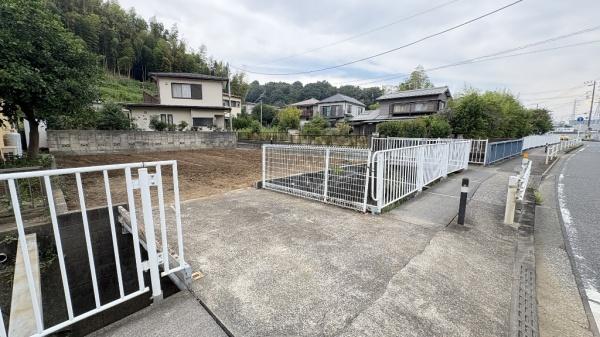 栄区田谷町　全１棟