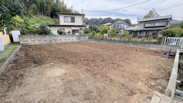 栄区田谷町　全１棟