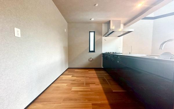 磯子区岡村4丁目　全6棟A号棟