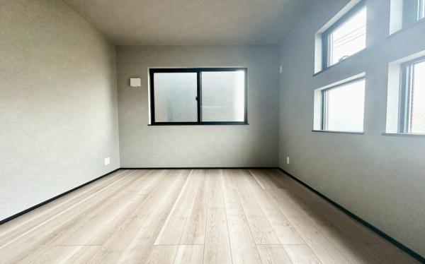 磯子区岡村4丁目　全6棟A号棟